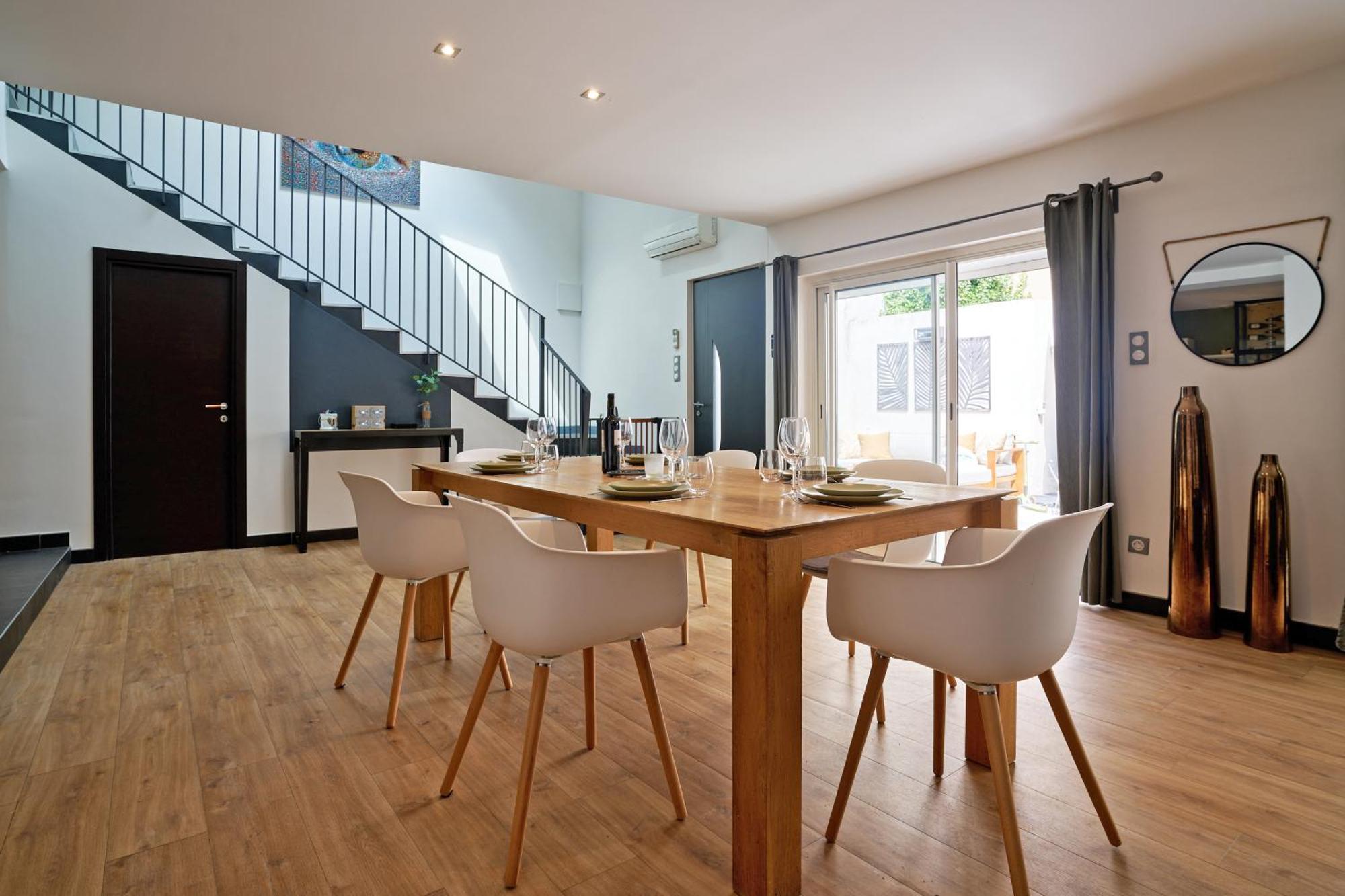 Maison De Ville Moderne Climatisee Avec Piscine Morieres-les-Avignon ภายนอก รูปภาพ